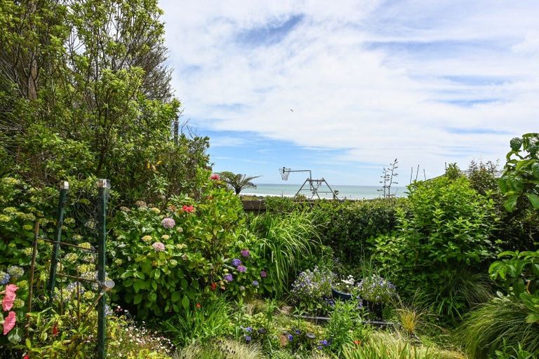Photo of property in 10 Whitcombe Terrace, Hokitika, 7810