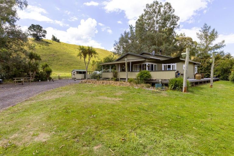 Photo of property in 312 Whangamata Road, Kinloch, Taupo, 3377