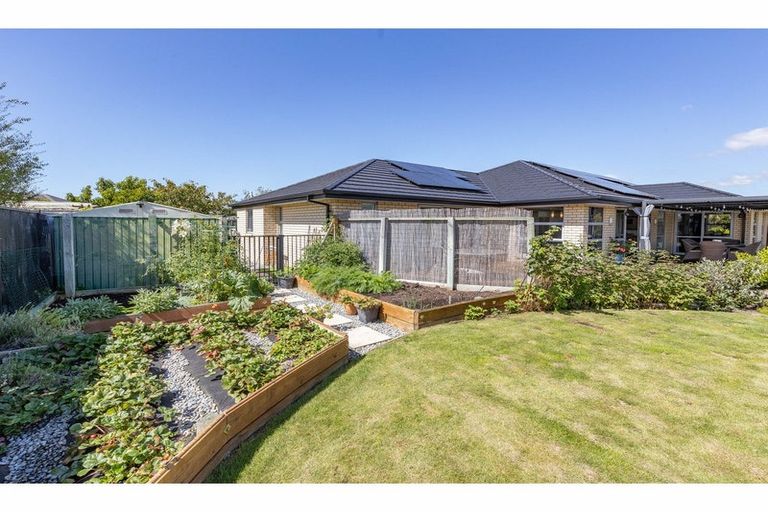 Photo of property in 10 Lilian Street, Kaiapoi, 7630