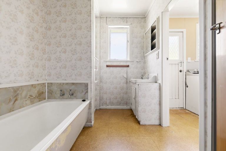 Photo of property in 15 Oioi Street, Owhango, 3990