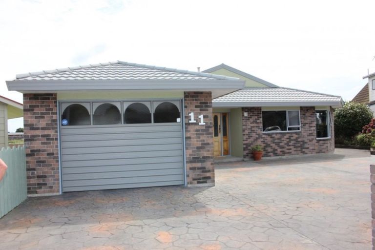 Photo of property in 11 Ponderosa Place, Opunake, 4616