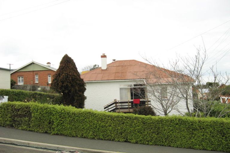 Photo of property in 63 Havelock Street, Kenmure, Dunedin, 9011