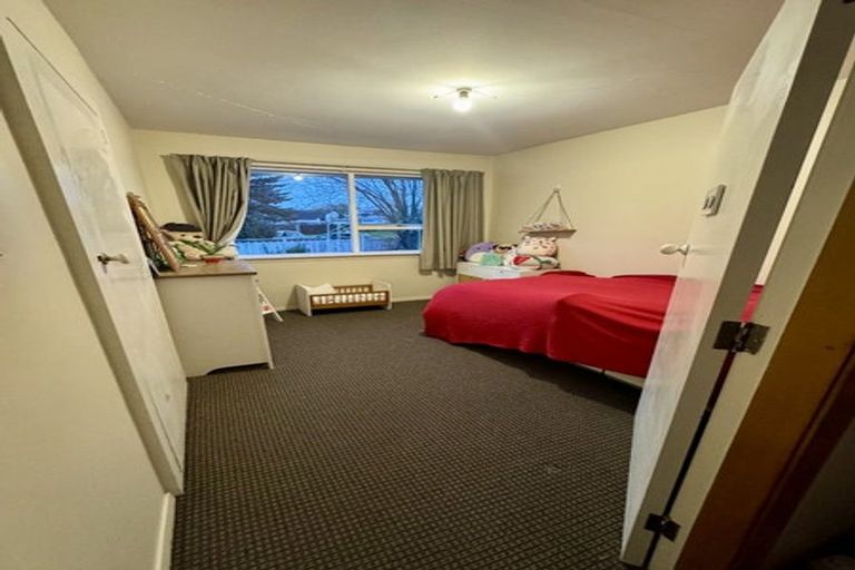 Photo of property in 8 Barrowclough Street, Hoon Hay, Christchurch, 8025