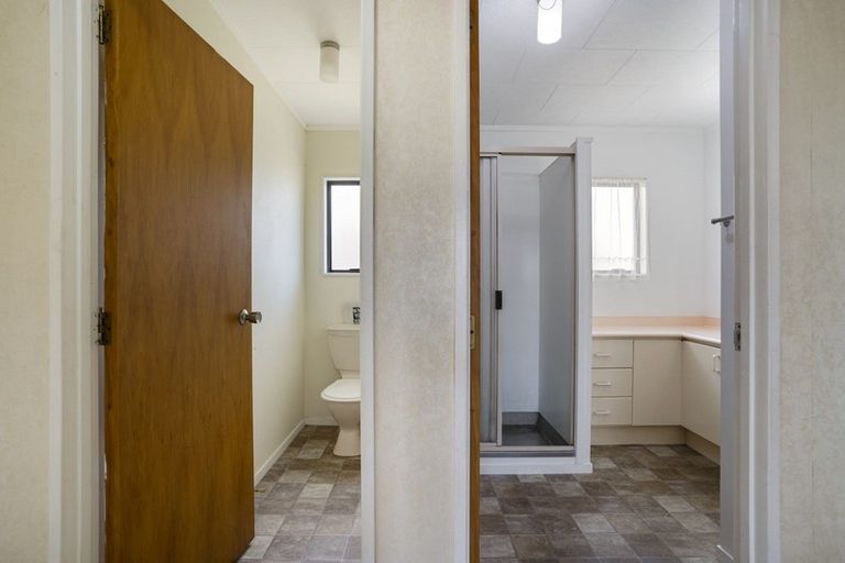 Photo of property in 128 Durrant Drive, Whangamata, 3620