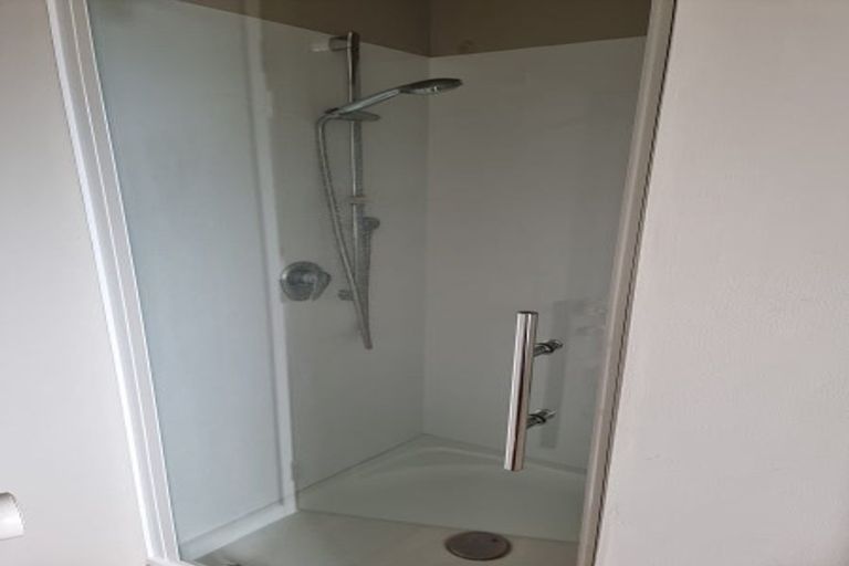 Photo of property in 28 Gladstone Road, Woodend, 7610