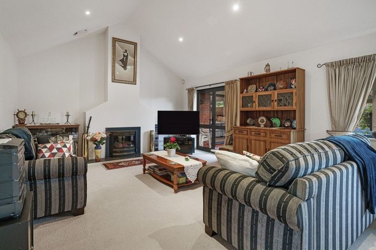 Photo of property in 35 Regent Drive, Paraparaumu Beach, Paraparaumu, 5032