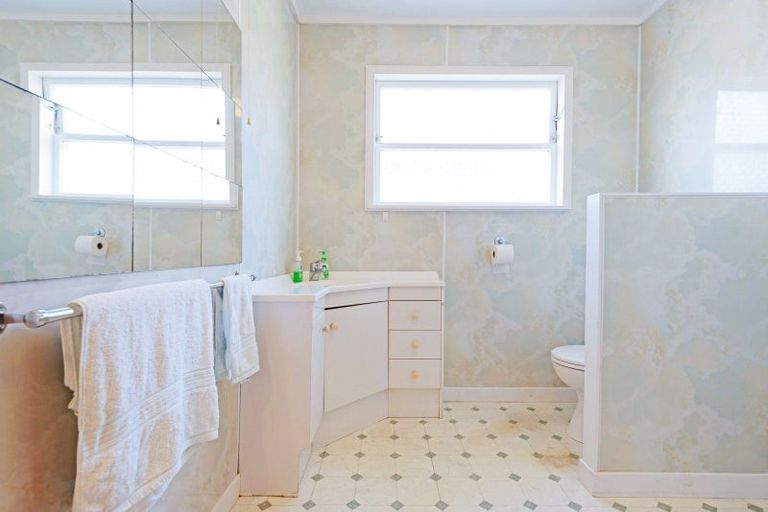 Photo of property in 23b Rotherham Terrace, Miramar, Wellington, 6022