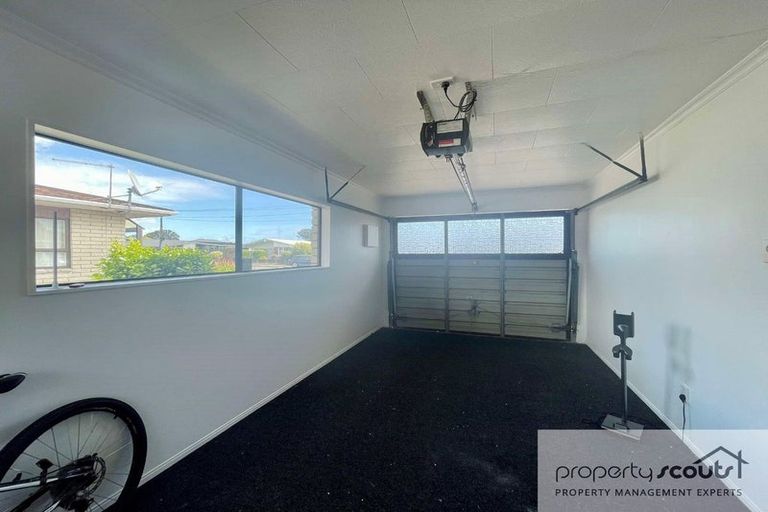 Photo of property in 19 Tukapa Street, Westown, New Plymouth, 4310