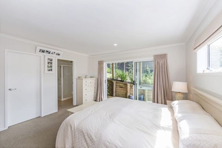 Photo of property in 7 Whares Court, Silverdale, 0932