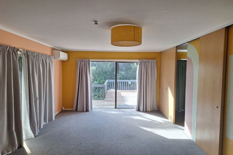 Photo of property in 148 Laingholm Drive, Laingholm, Auckland, 0604