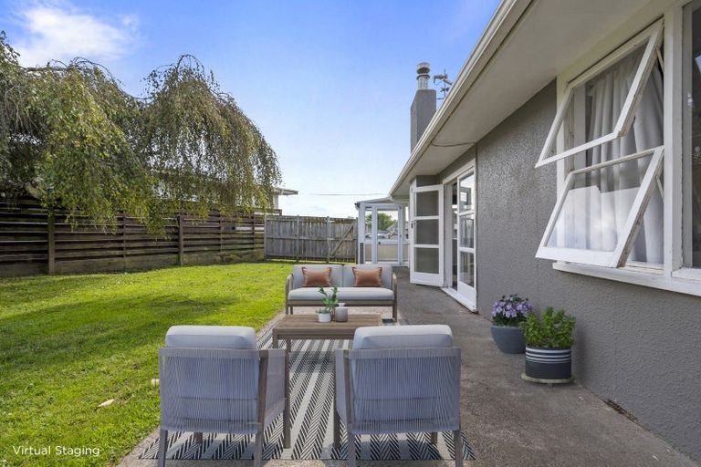 Photo of property in 18 Mcclure Street, Feilding, 4702