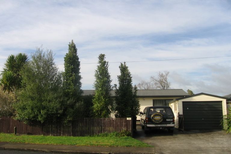 Photo of property in 1a Orion Street, Papakura, 2110