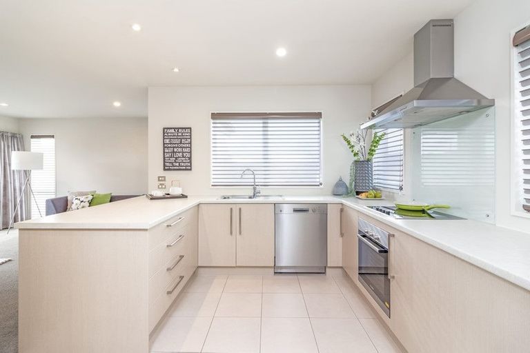 Photo of property in 21 Jacks Drive, West Melton, 7618