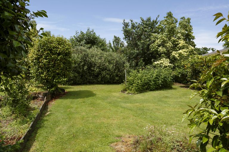 Photo of property in 73 Birch Street, Hilltop, Taupo, 3330