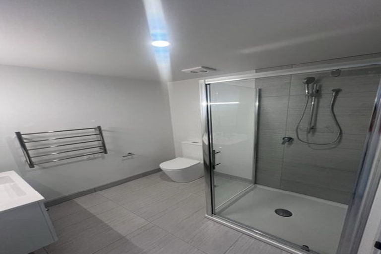 Photo of property in 14 Te Puketoka Lane, Mangere, Auckland, 2022