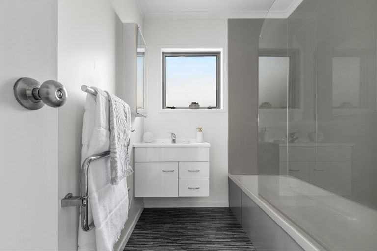 Photo of property in 1046a Papamoa Beach Road, Papamoa Beach, Papamoa, 3118