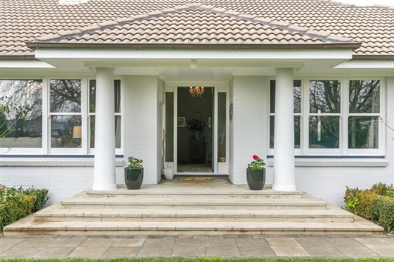 Photo of property in 18 Fairfield Road, Fairfield, Hamilton, 3214