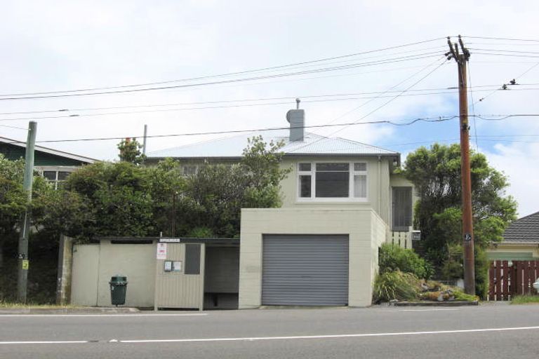 Photo of property in 128a The Ridgeway, Mornington, Wellington, 6021