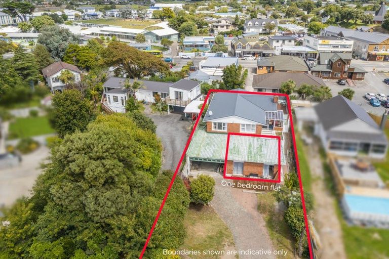 Photo of property in 12 Kowhai Grove, Raumati Beach, Paraparaumu, 5032