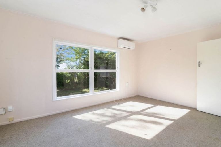 Photo of property in 3 Glenfield Road, Owhata, Rotorua, 3010