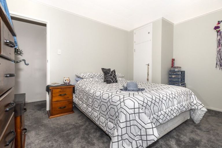 Photo of property in 2/282 Aberdeen Road, Gisborne, 4010