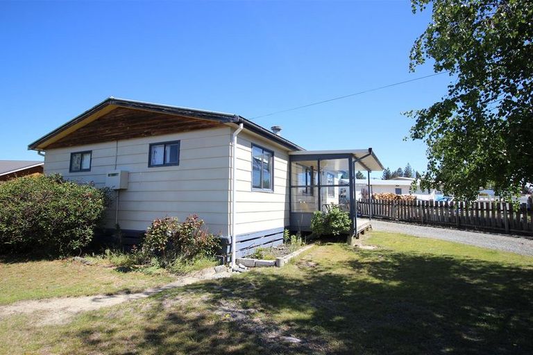 Photo of property in 15 Omahau Crescent, Twizel, 7901