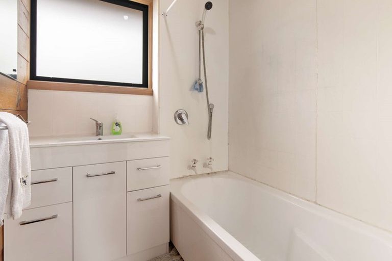 Photo of property in 9 Pegasus Drive, Sunnybrook, Rotorua, 3015