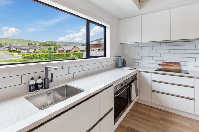 Photo of property in 11 Hamon Place, Pukehangi, Rotorua, 3015