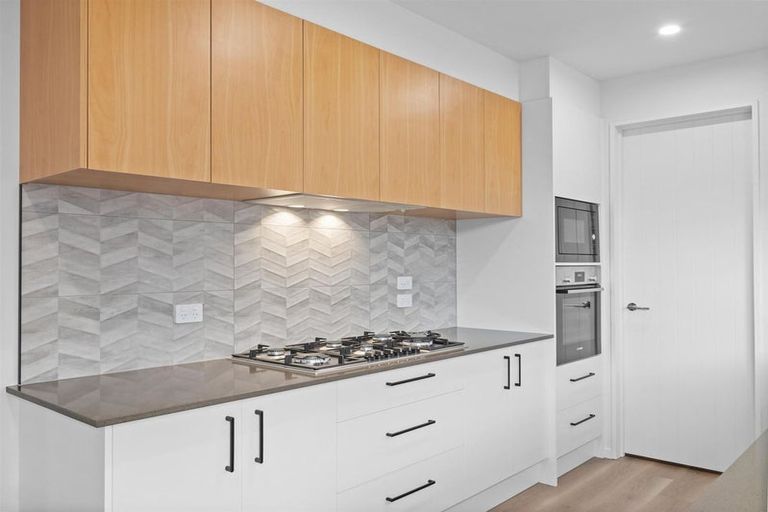 Photo of property in 7 Olearia Lane, Halswell, Christchurch, 8025