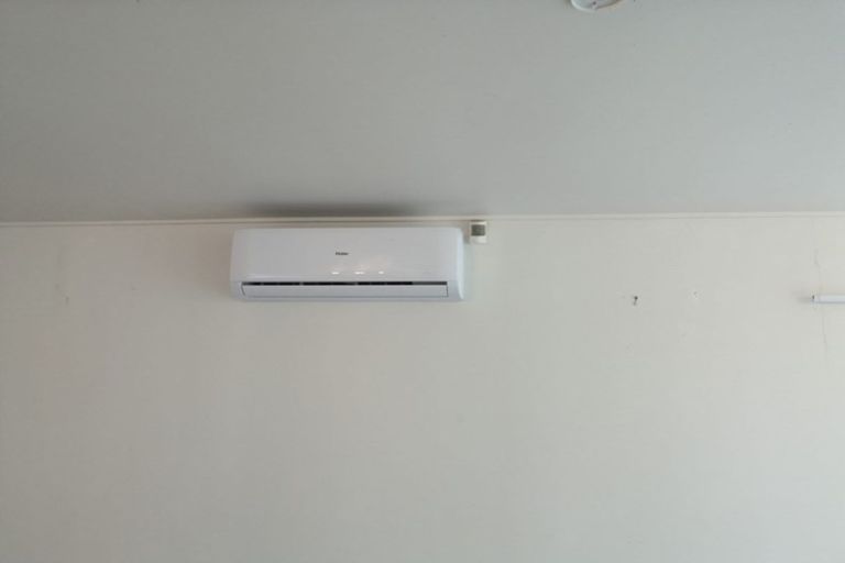 Photo of property in 13 Skilling Place, Farm Cove, Auckland, 2012