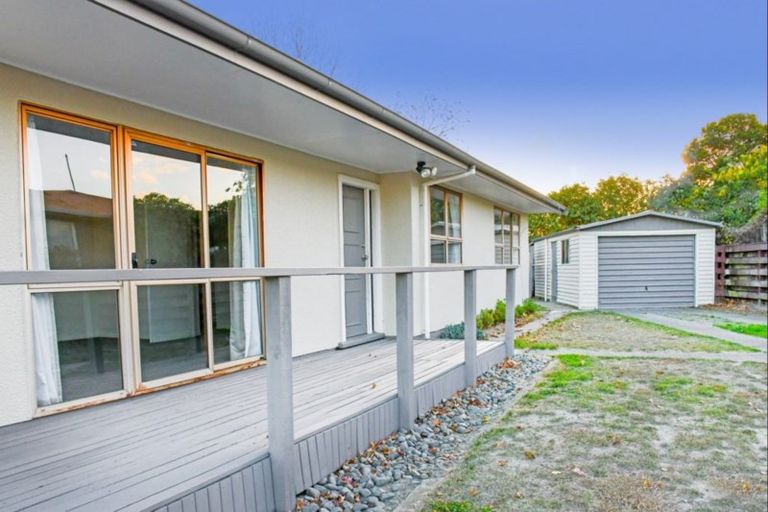 Photo of property in 33 Caernarvon Drive, Flaxmere, Hastings, 4120