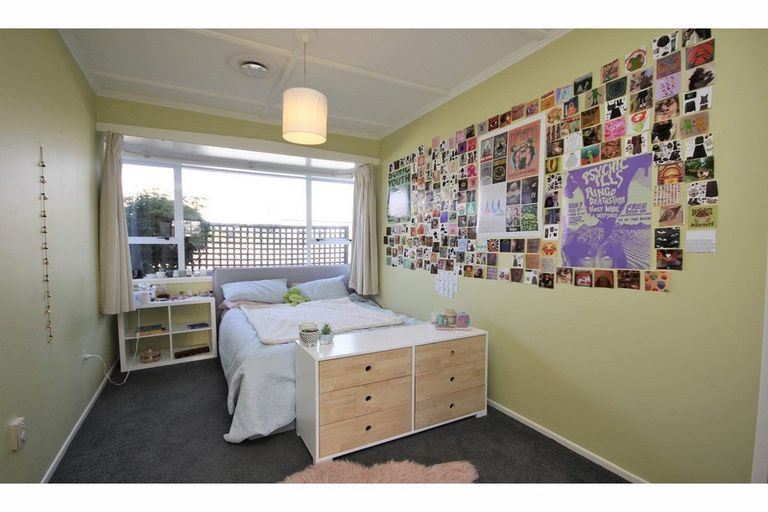 Photo of property in 7 Clouston Street, Saint Martins, Christchurch, 8022