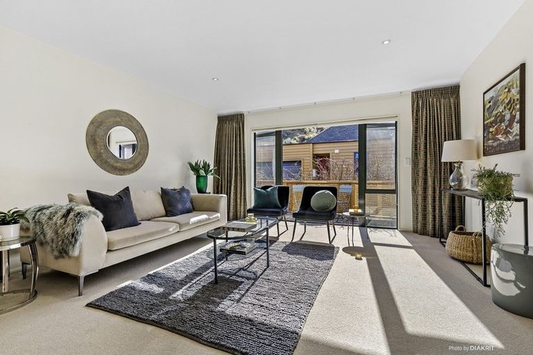 Photo of property in 7 Futuna Close, Karori, Wellington, 6012