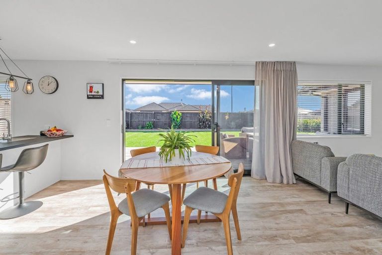 Photo of property in 28 Lunn Crescent, Leeston, 7632