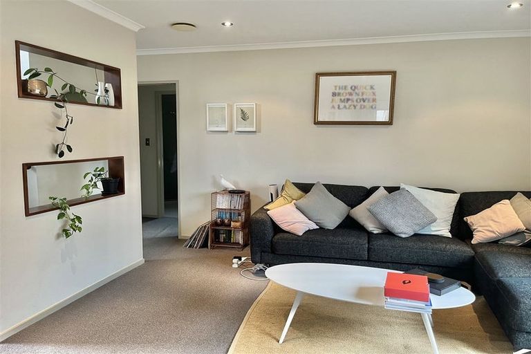 Photo of property in 36d Godley Road, Green Bay, Auckland, 0604