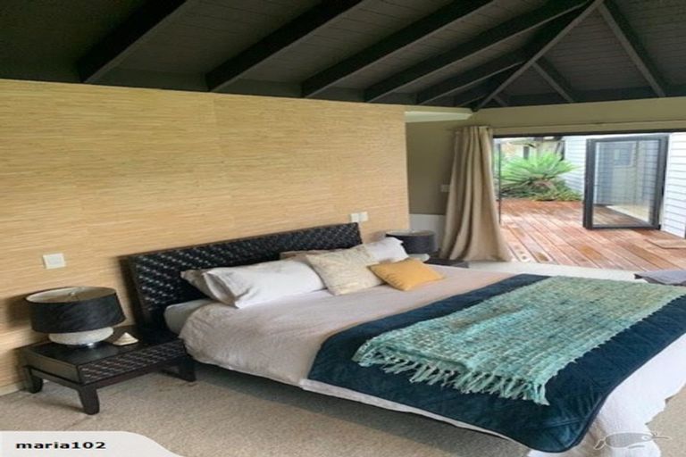 Photo of property in 78b Koraha Road, Kumeu, 0892