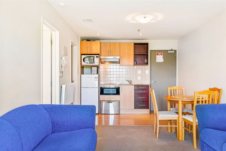 Photo of property in 5e/17 Crown Lynn Place, New Lynn, Auckland, 0600