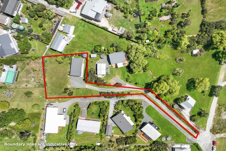 Photo of property in 15 Lee Place, Mangawhai Heads, Mangawhai, 0505