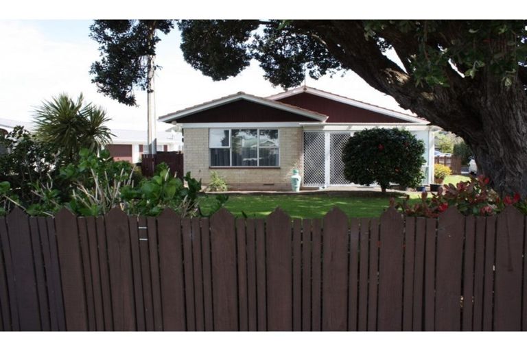 Photo of property in 127 Kamo Road, Kensington, Whangarei, 0112
