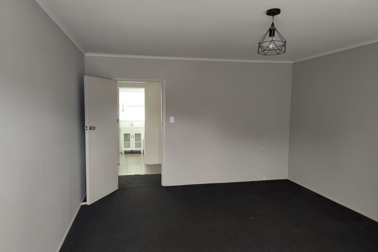 Photo of property in 3/8 Overton Road, Papatoetoe, Auckland, 2025