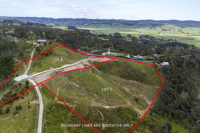 Photo of property in 197 Wishart Road, Helensville, 0875