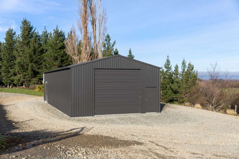 Photo of property in 1521 Dipton Winton Highway, Centre Bush, Winton, 9782