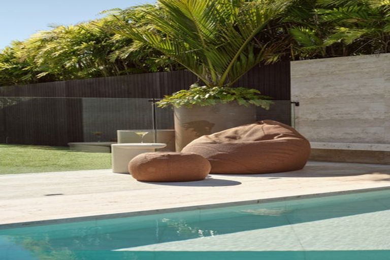 Photo of property in 6 Island Bay Road, Beach Haven, Auckland, 0626