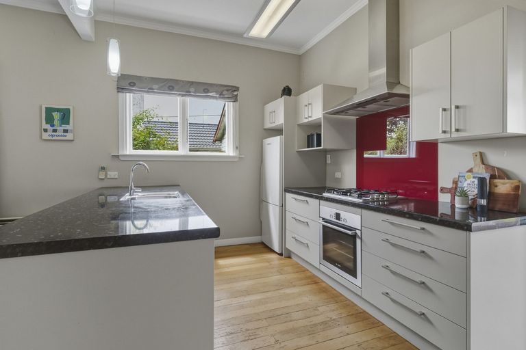 Photo of property in 742 Highgate, Maori Hill, Dunedin, 9010