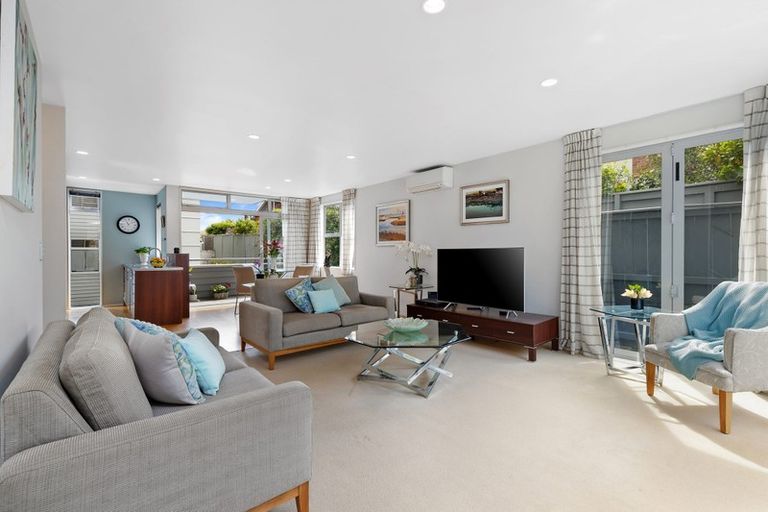 Photo of property in Habitat Apartments, 1/31 Byron Avenue, Takapuna, Auckland, 0622