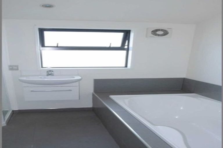 Photo of property in 56 Fairfield Avenue, Addington, Christchurch, 8024