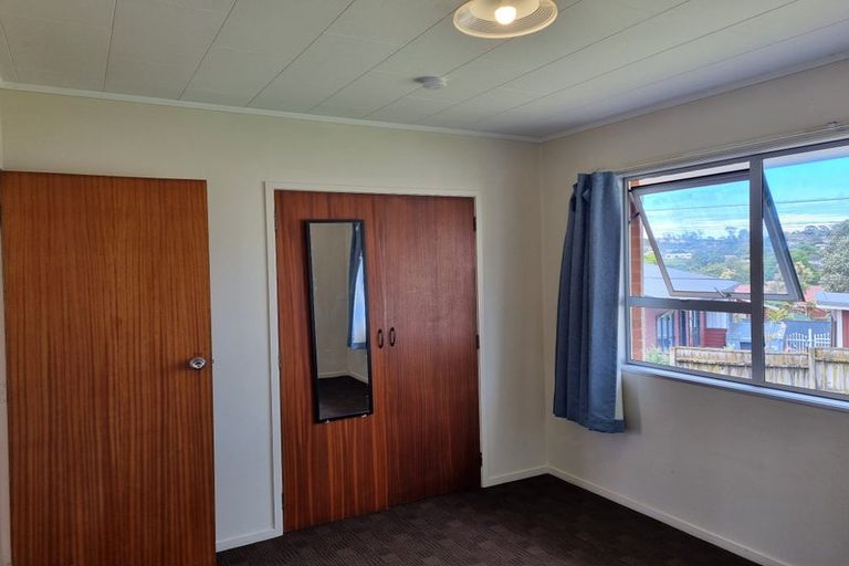 Photo of property in 3/58 View Road, Henderson, Auckland, 0612