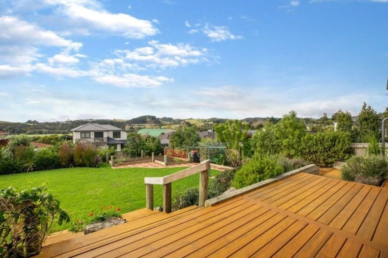 Photo of property in 83 Liberty Crescent, Beachlands, Auckland, 2018