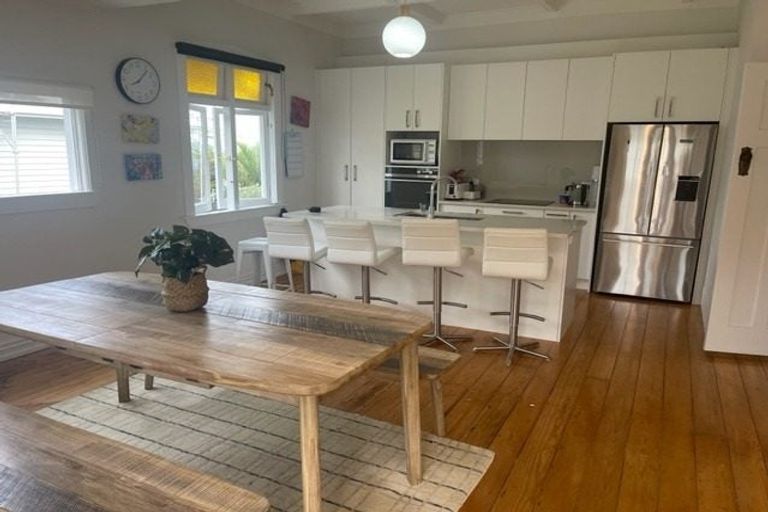 Photo of property in 3/15 Seaview Terrace, Mount Albert, Auckland, 1025