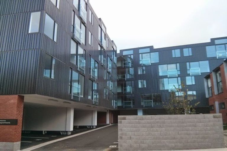 Photo of property in Nouvo Apartments, 5f/21 Rugby Street, Mount Cook, Wellington, 6021
